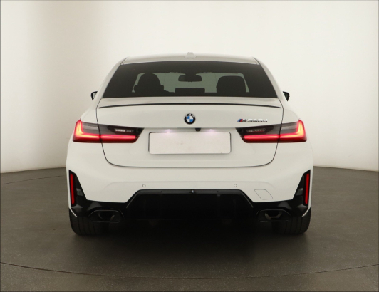BMW 3