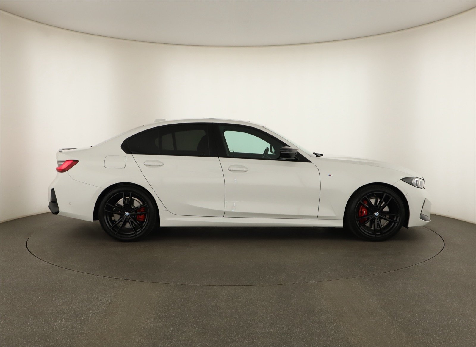 BMW 3 - 2024