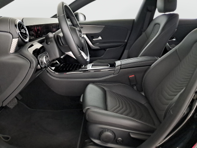 Mercedes-Benz CLA - 2024