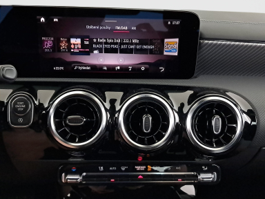 Mercedes-Benz CLA - 2024