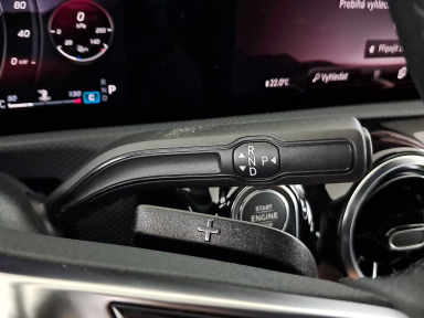 Mercedes-Benz CLA - 2024