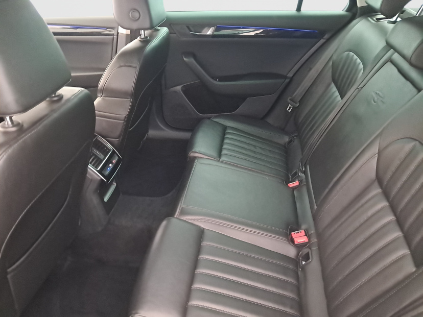 Škoda Superb, 2016
