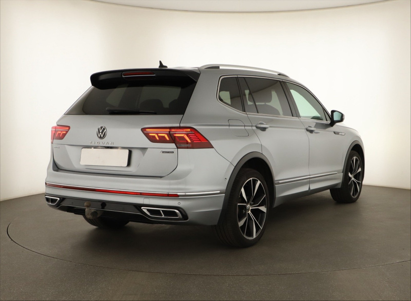 Volkswagen Tiguan Allspace, 2022