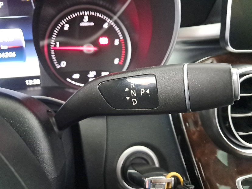 Mercedes-Benz C, 2016