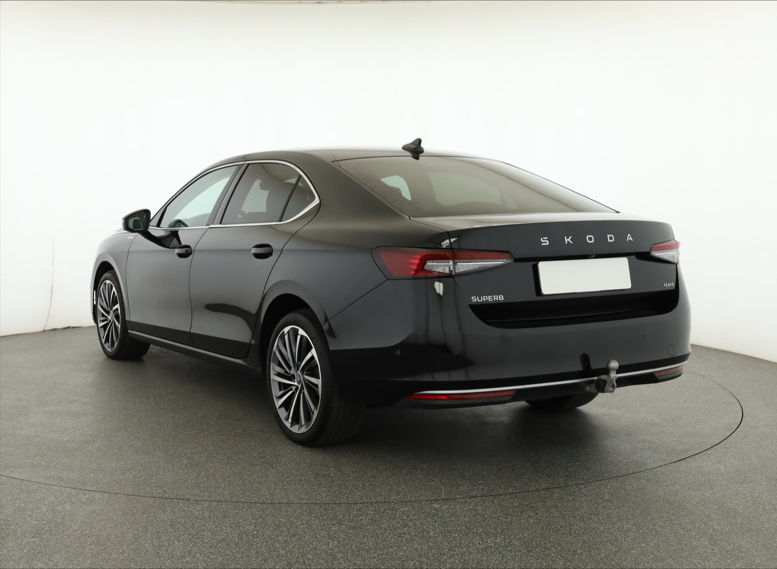 Škoda Superb - 2025