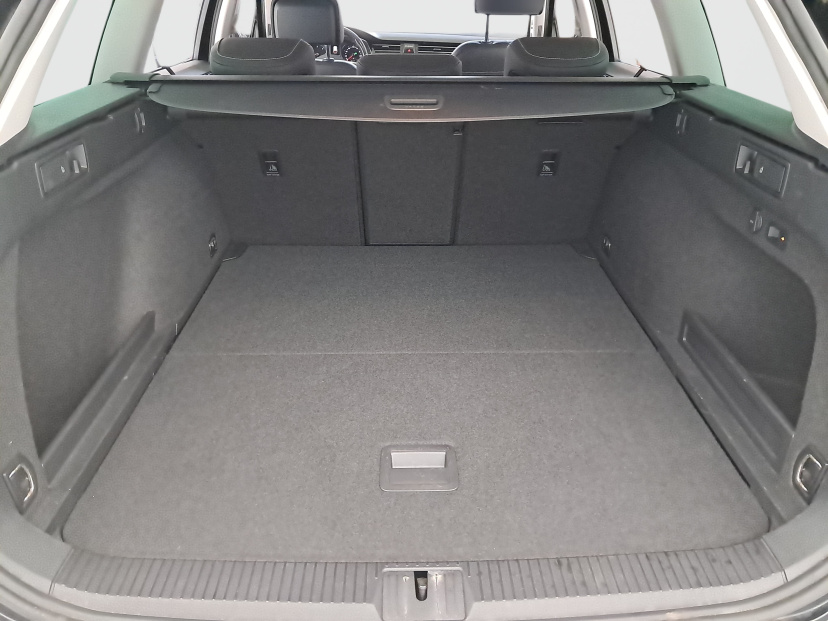 Volkswagen Passat, 2020