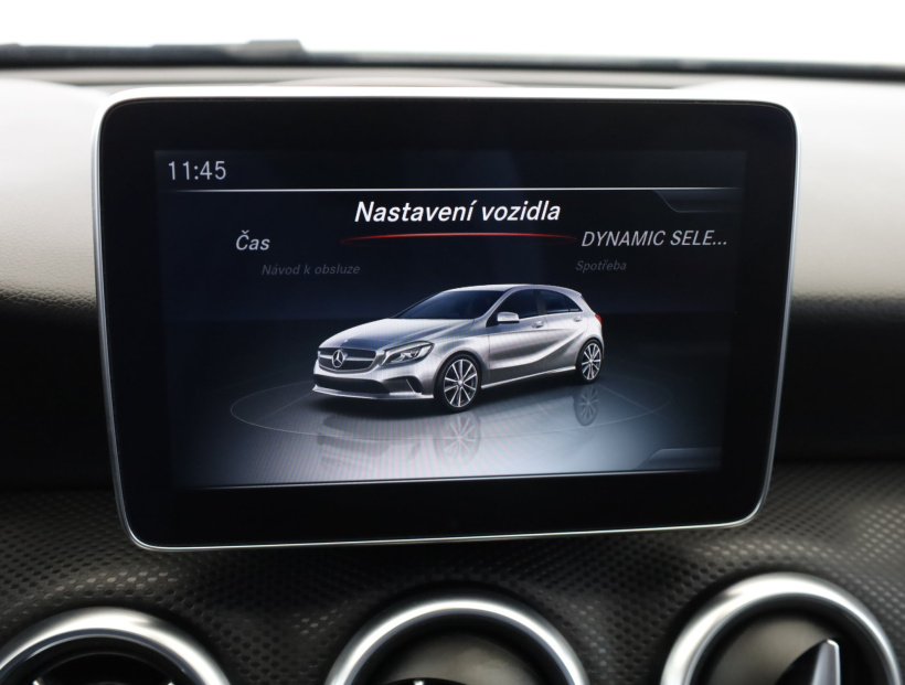 Mercedes-Benz A, 2016