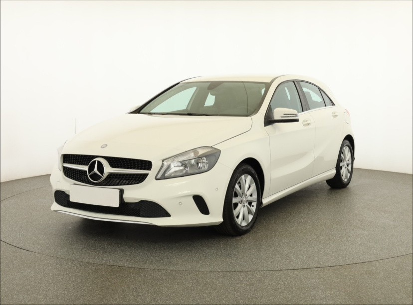 Mercedes-Benz A, 2016