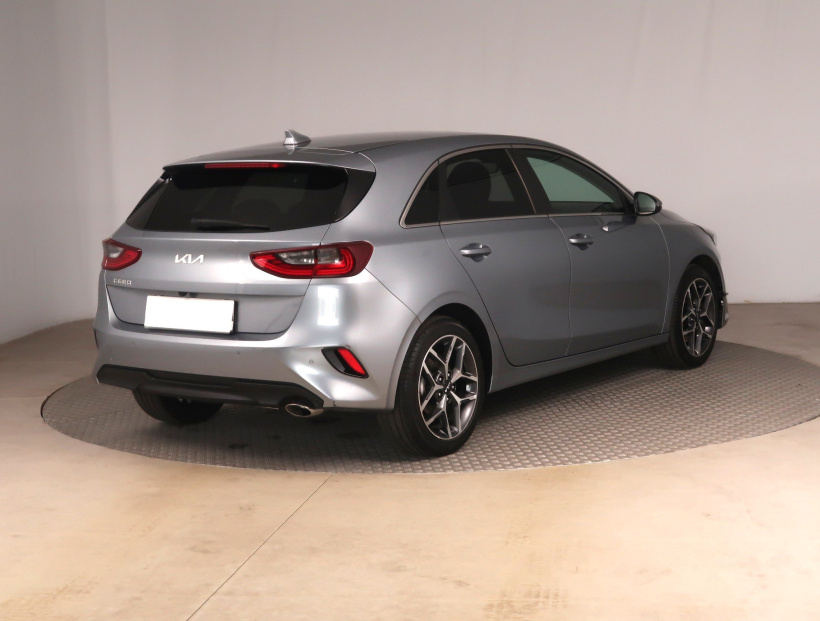 Kia Ceed, 2022