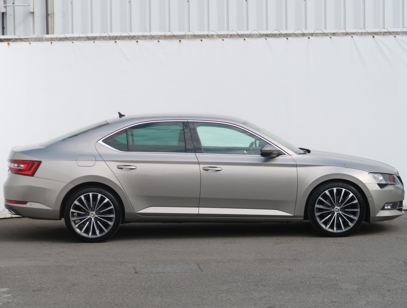 Škoda Superb, 2018