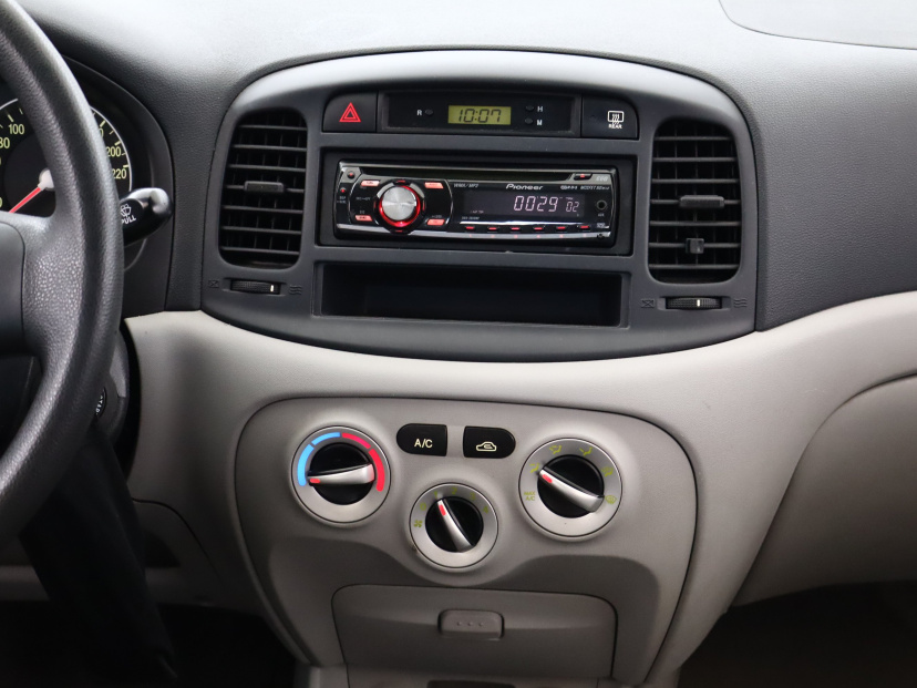 Hyundai Accent, 2008
