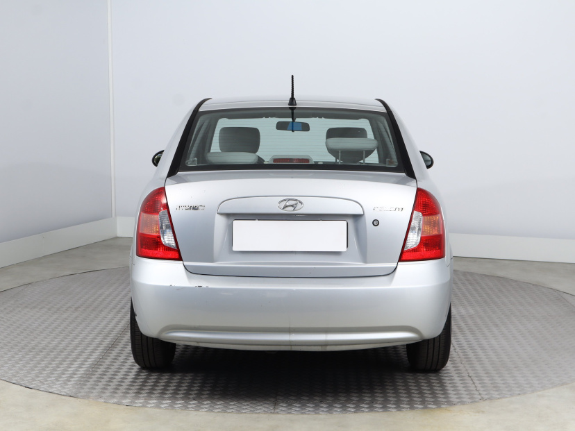 Hyundai Accent, 2008