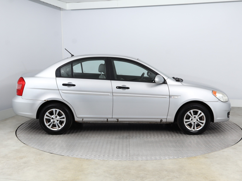 Hyundai Accent, 2008