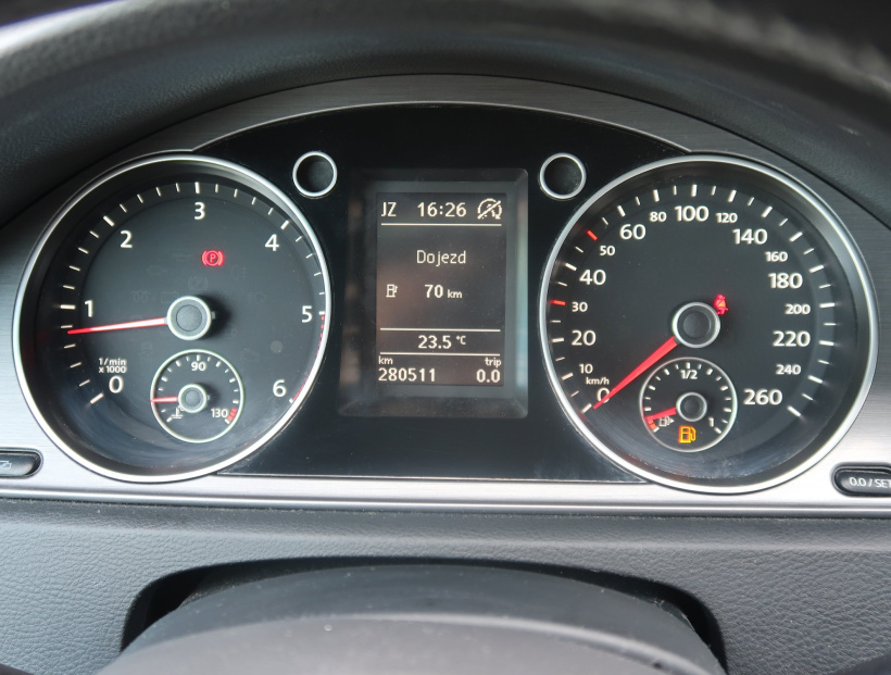 Volkswagen Passat, 2012