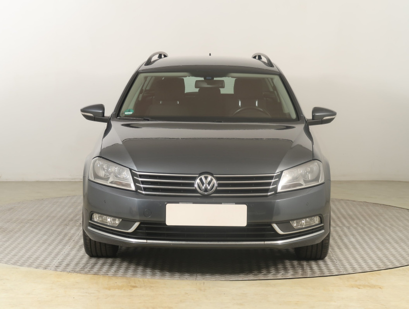 Volkswagen Passat, 2012