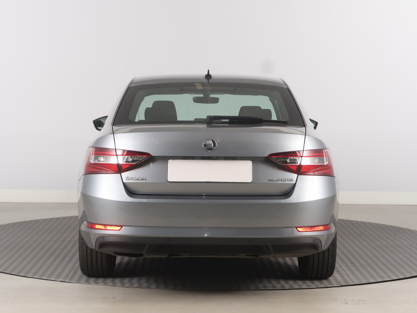 Škoda Superb, 2018