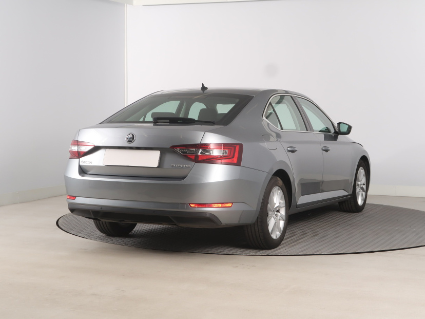 Škoda Superb, 2018