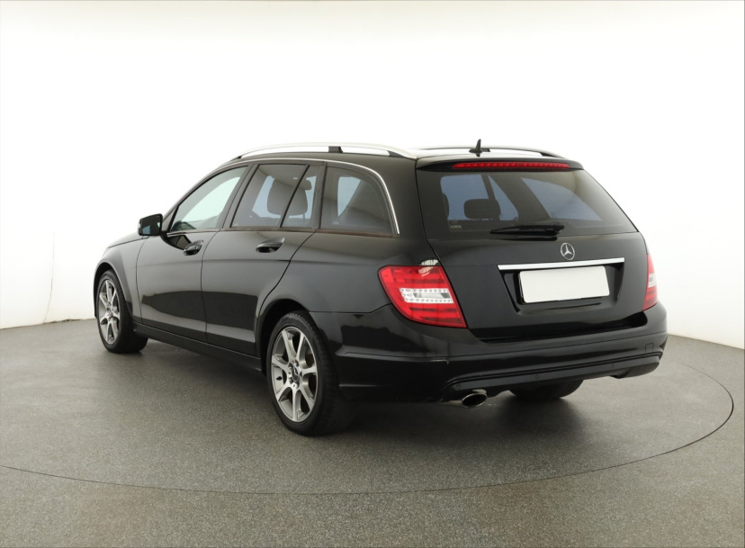 Mercedes-Benz C, 2013