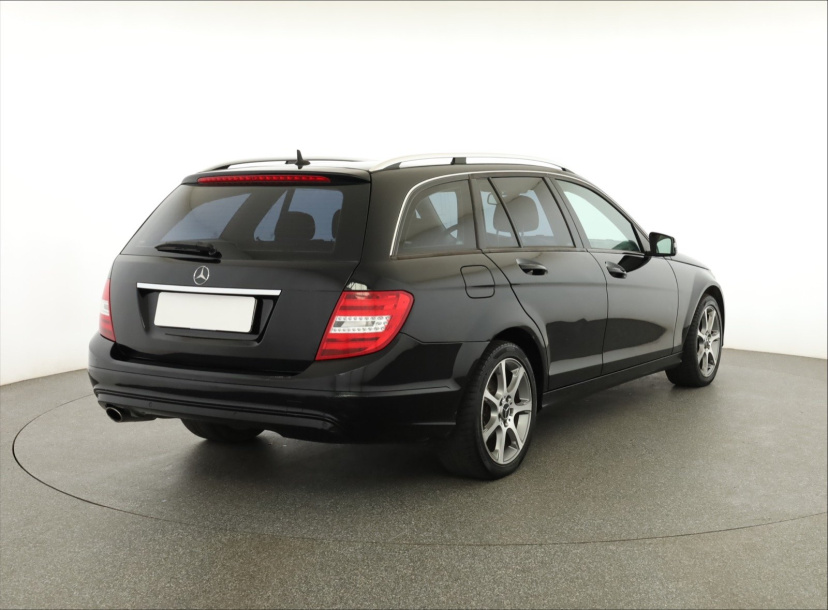 Mercedes-Benz C, 2013