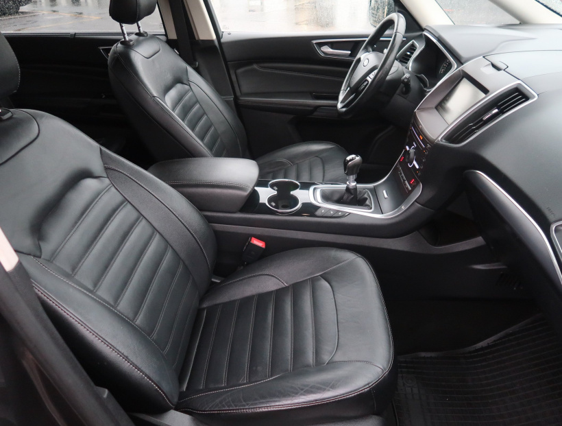 Ford Galaxy, 2016