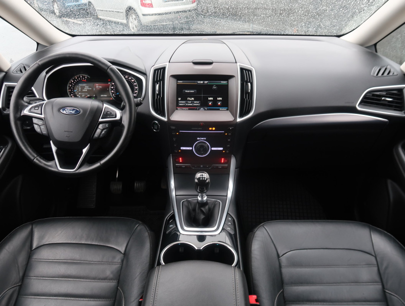Ford Galaxy, 2016