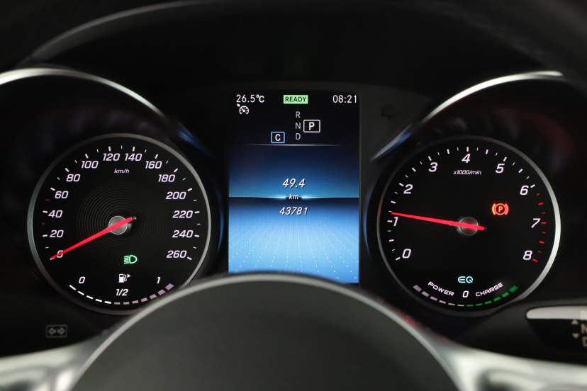 Mercedes-Benz C, 2021
