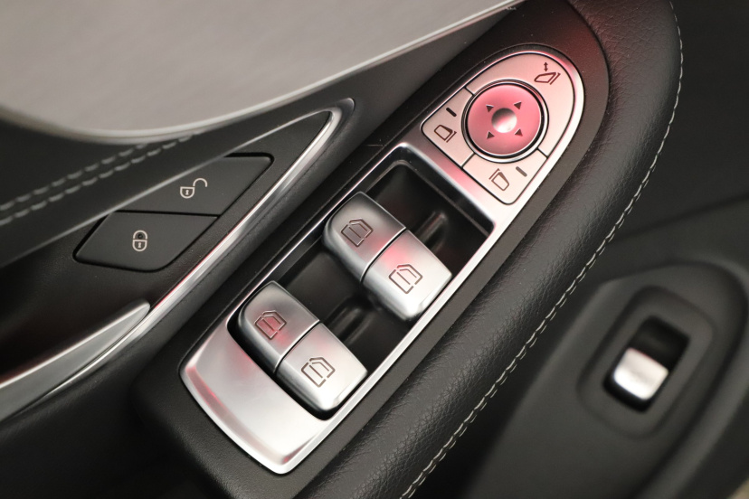 Mercedes-Benz C, 2021