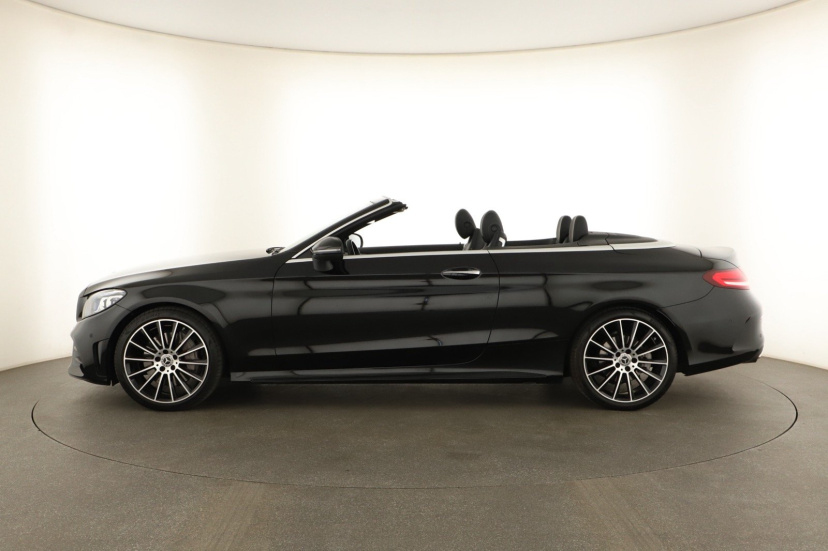 Mercedes-Benz C, 2021