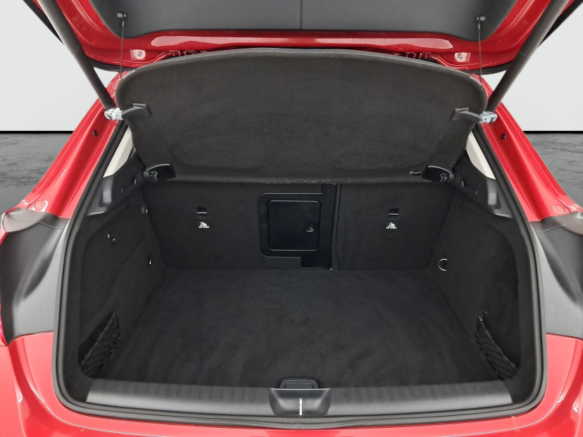 Mercedes-Benz GLA, 2014