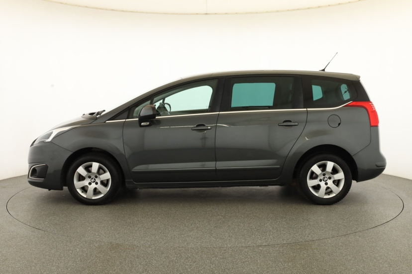 Peugeot 5008, 2016