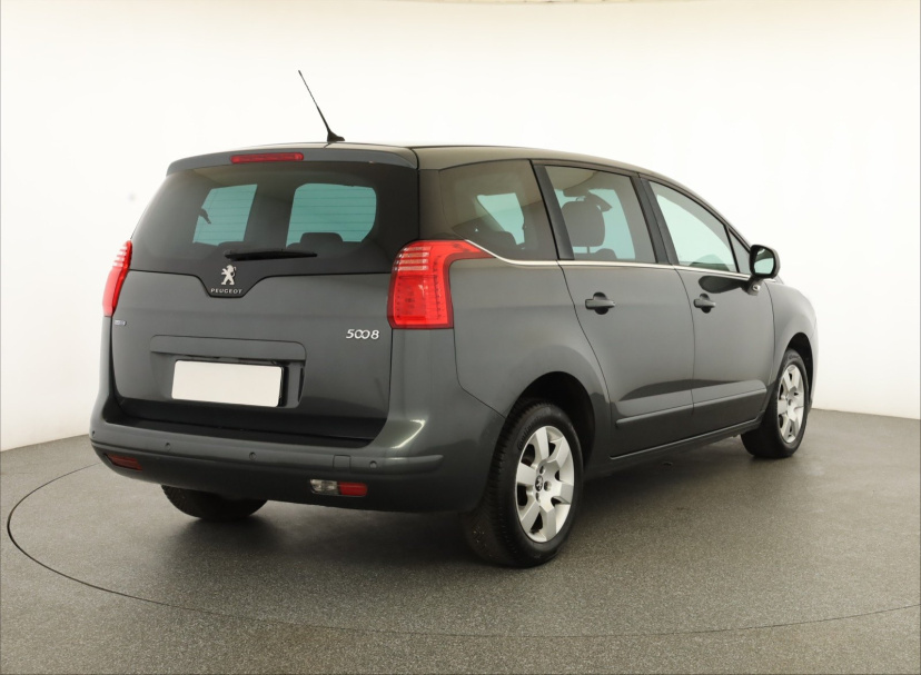 Peugeot 5008, 2016