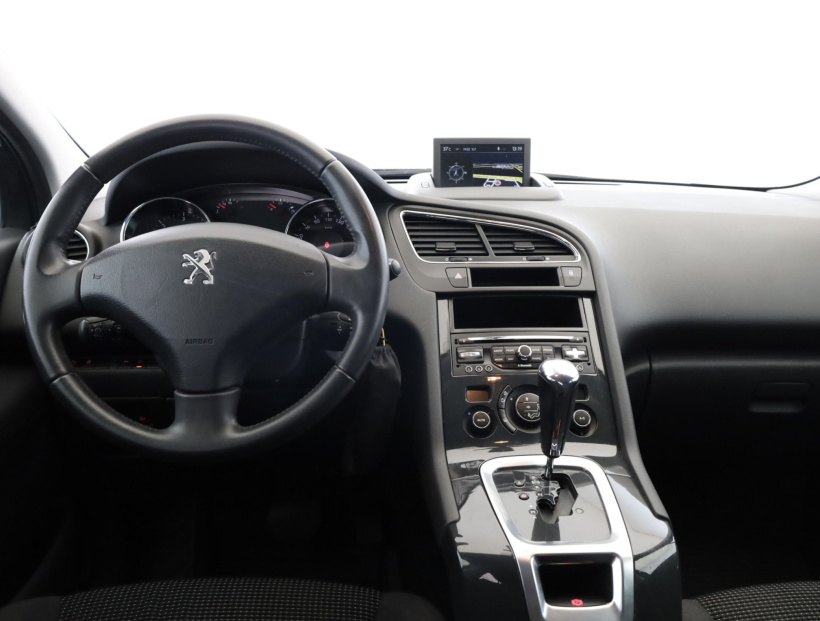 Peugeot 5008, 2016