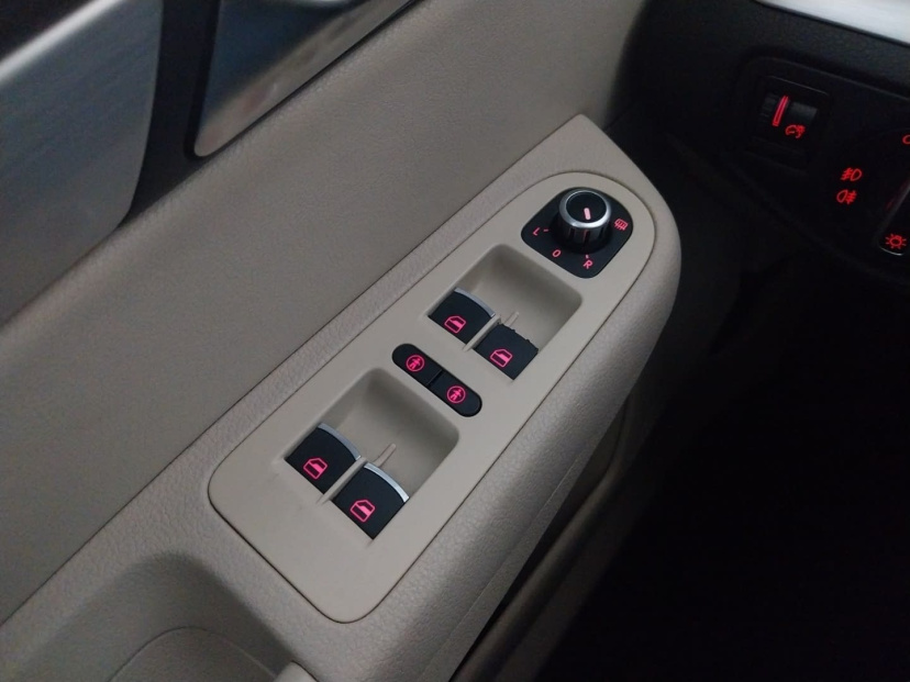 Volkswagen Sharan, 2014