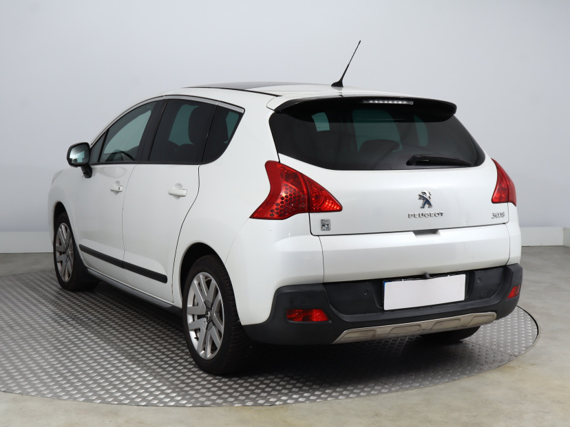Peugeot 3008, 2012