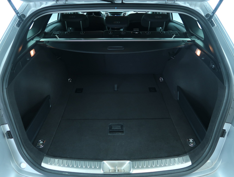 Hyundai i40, 2019