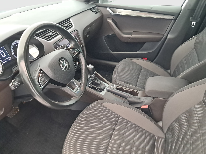 Škoda Octavia Scout, 2020