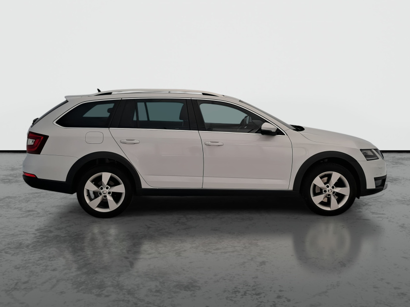 Škoda Octavia Scout, 2020