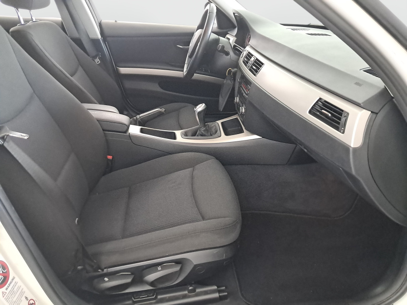 BMW 3, 2012
