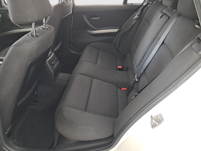 BMW 3, 2012