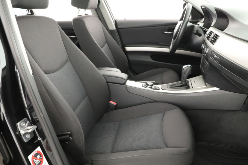 BMW 3, 2012