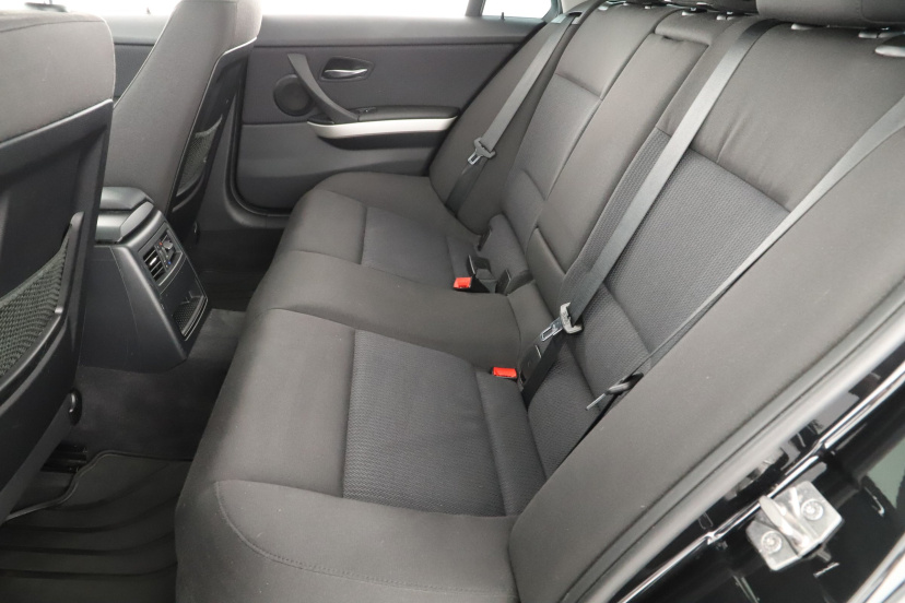 BMW 3, 2012