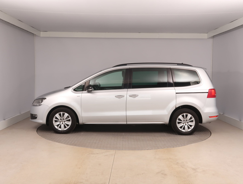 Volkswagen Sharan, 2012