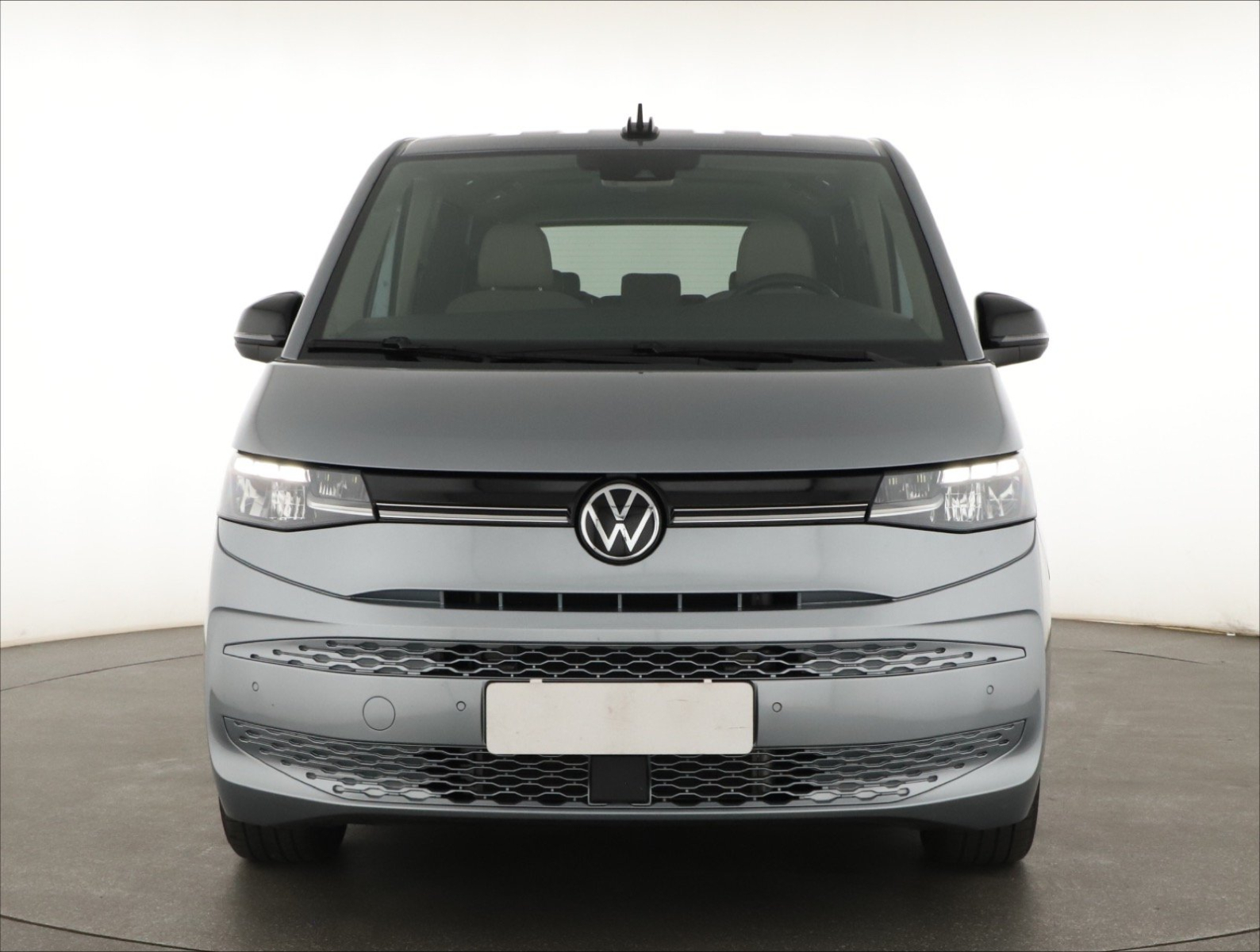 Volkswagen Multivan - 2025