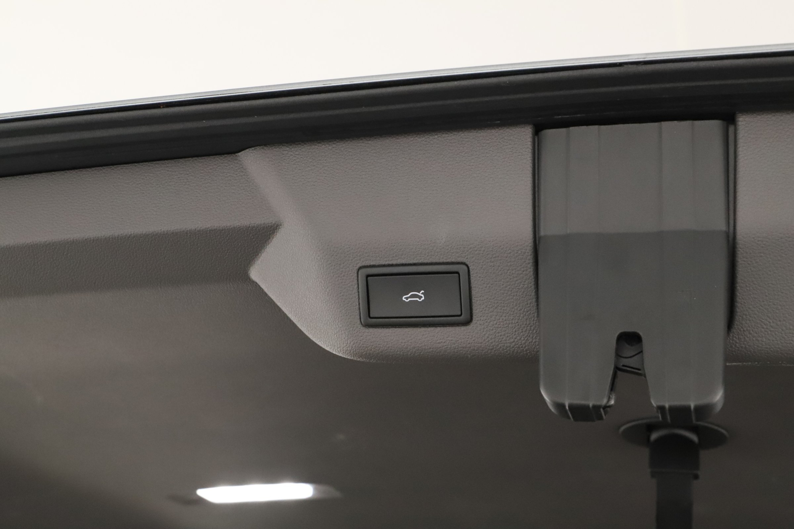 Volkswagen Multivan - 2025