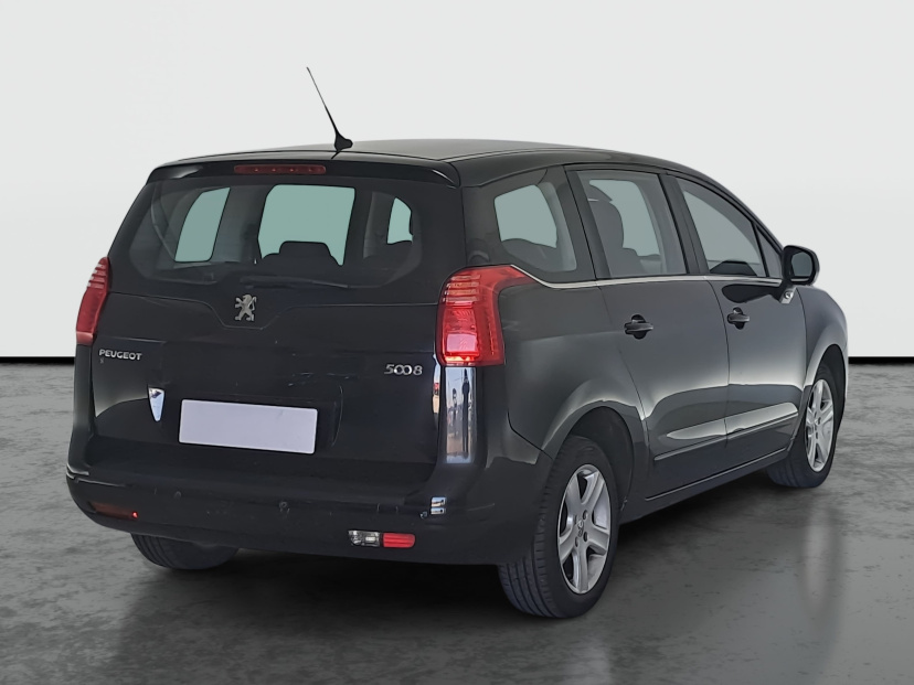 Peugeot 5008, 2011