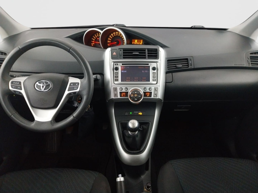 Toyota Verso, 2012