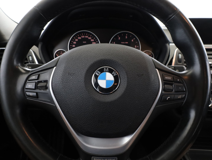 BMW 3, 2017