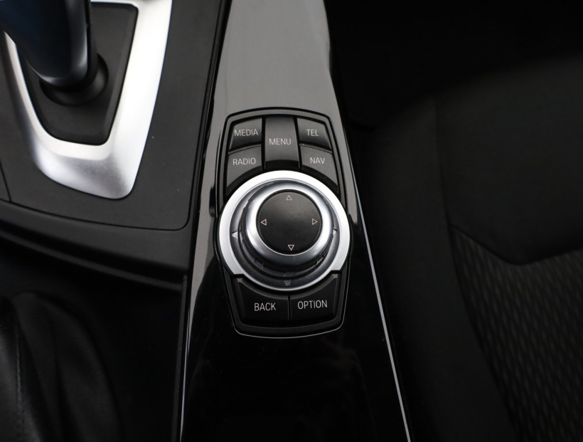 BMW 3, 2017