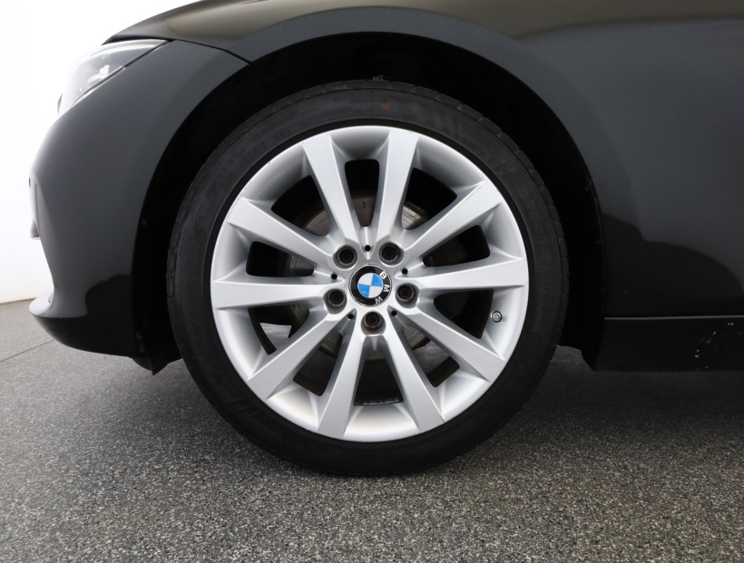 BMW 3, 2017