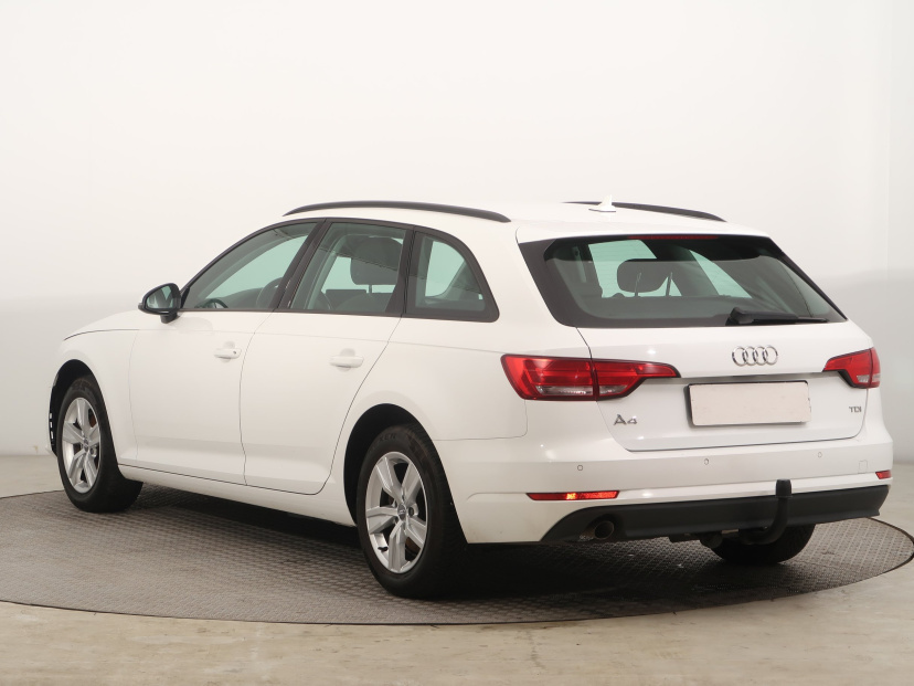 Audi A4, 2016
